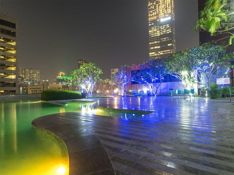 Manhattan Hotel Jakarta Exterior foto