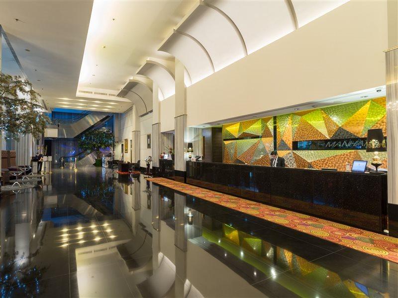 Manhattan Hotel Jakarta Exterior foto