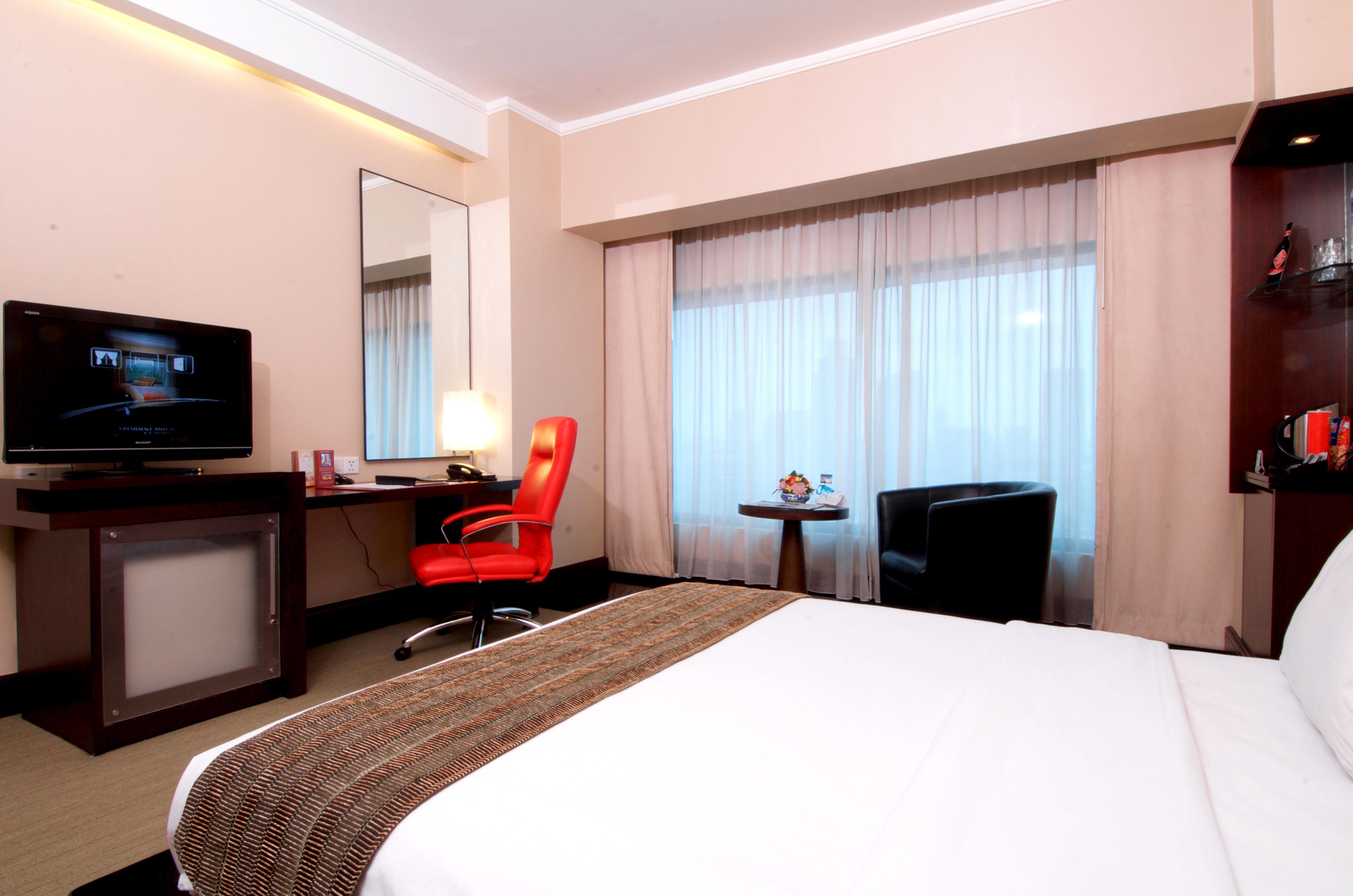 Manhattan Hotel Jakarta Exterior foto