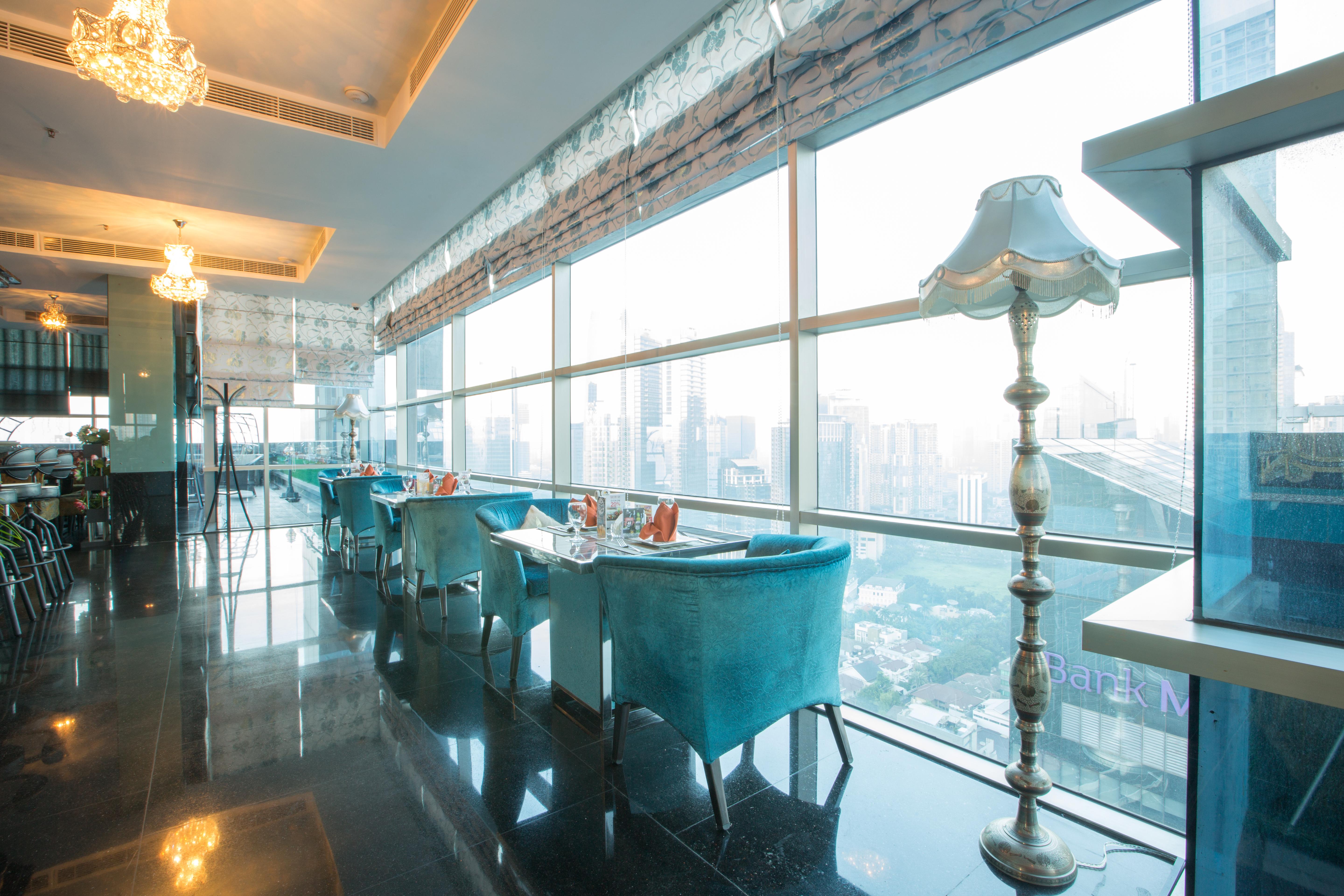 Manhattan Hotel Jakarta Exterior foto